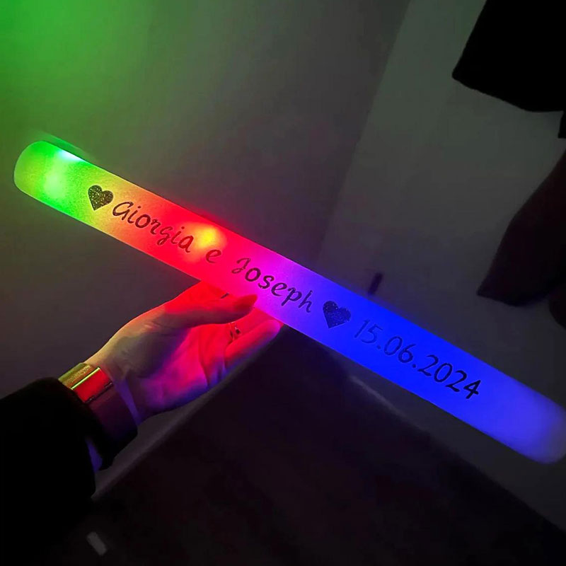 30 bâtons lumineux en mousse L - Flashing Led Foam Sticks Party avis et prix
